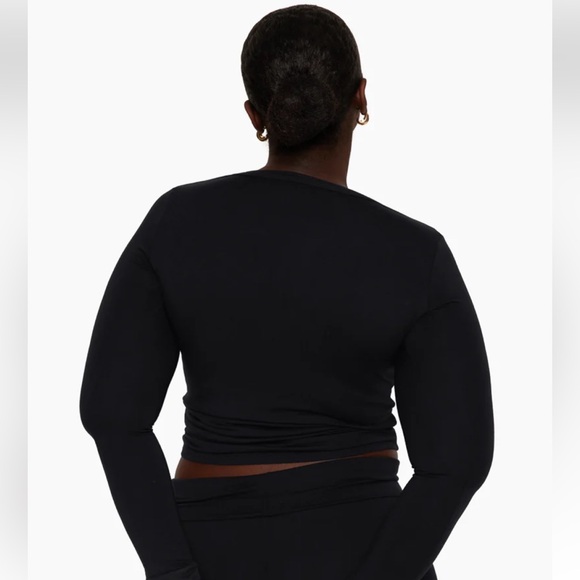 Fitted Henley - Picture 7 of 15